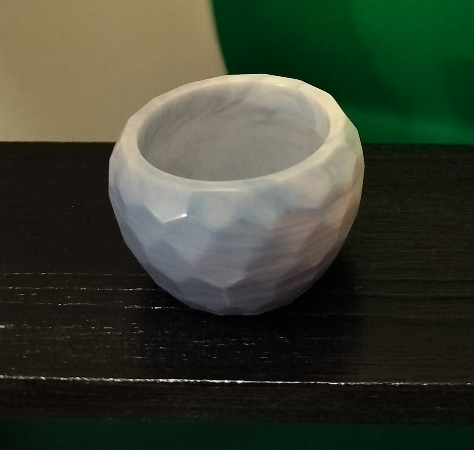 Mini resin trinket cup