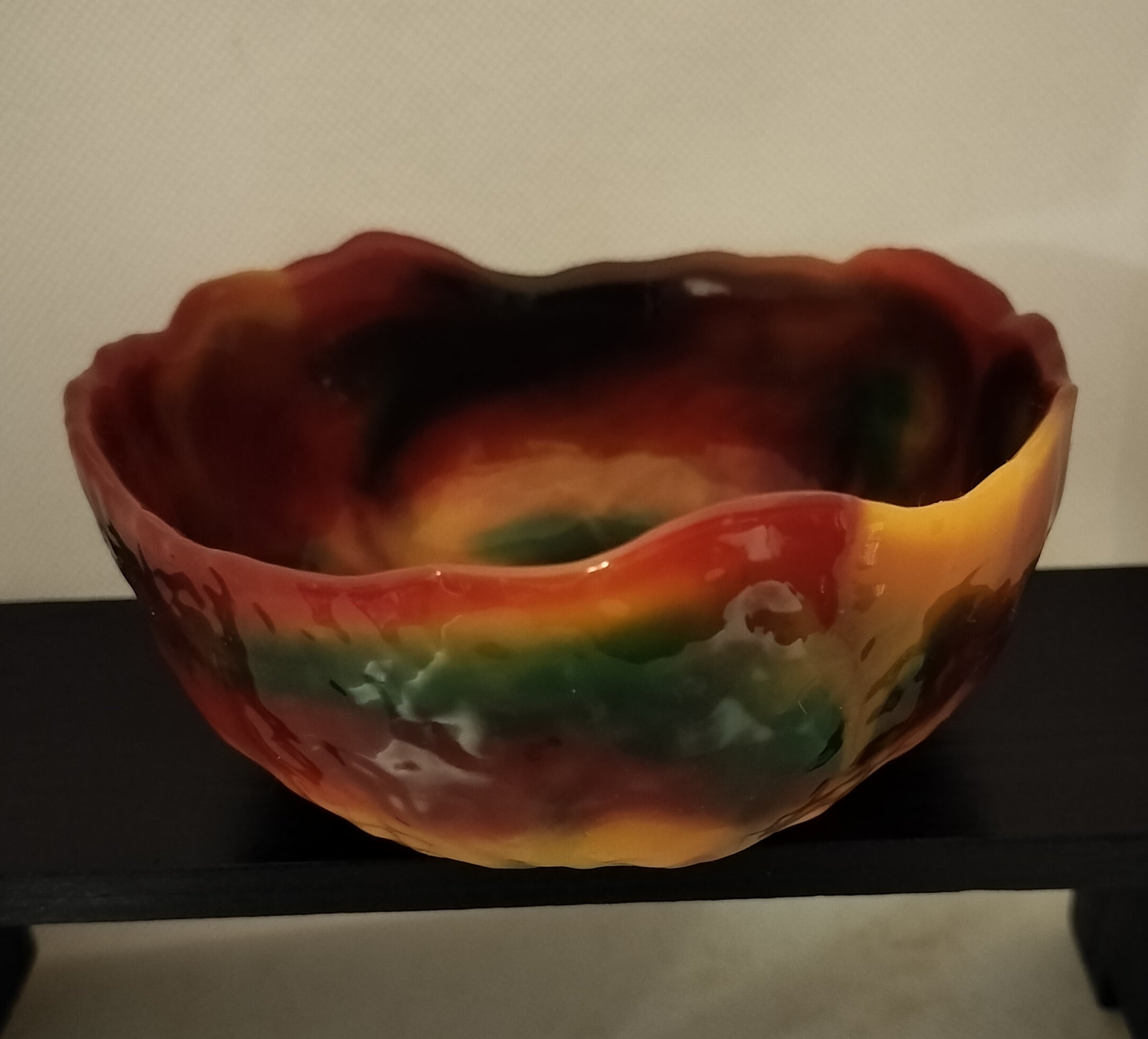 Irregular resin bowl